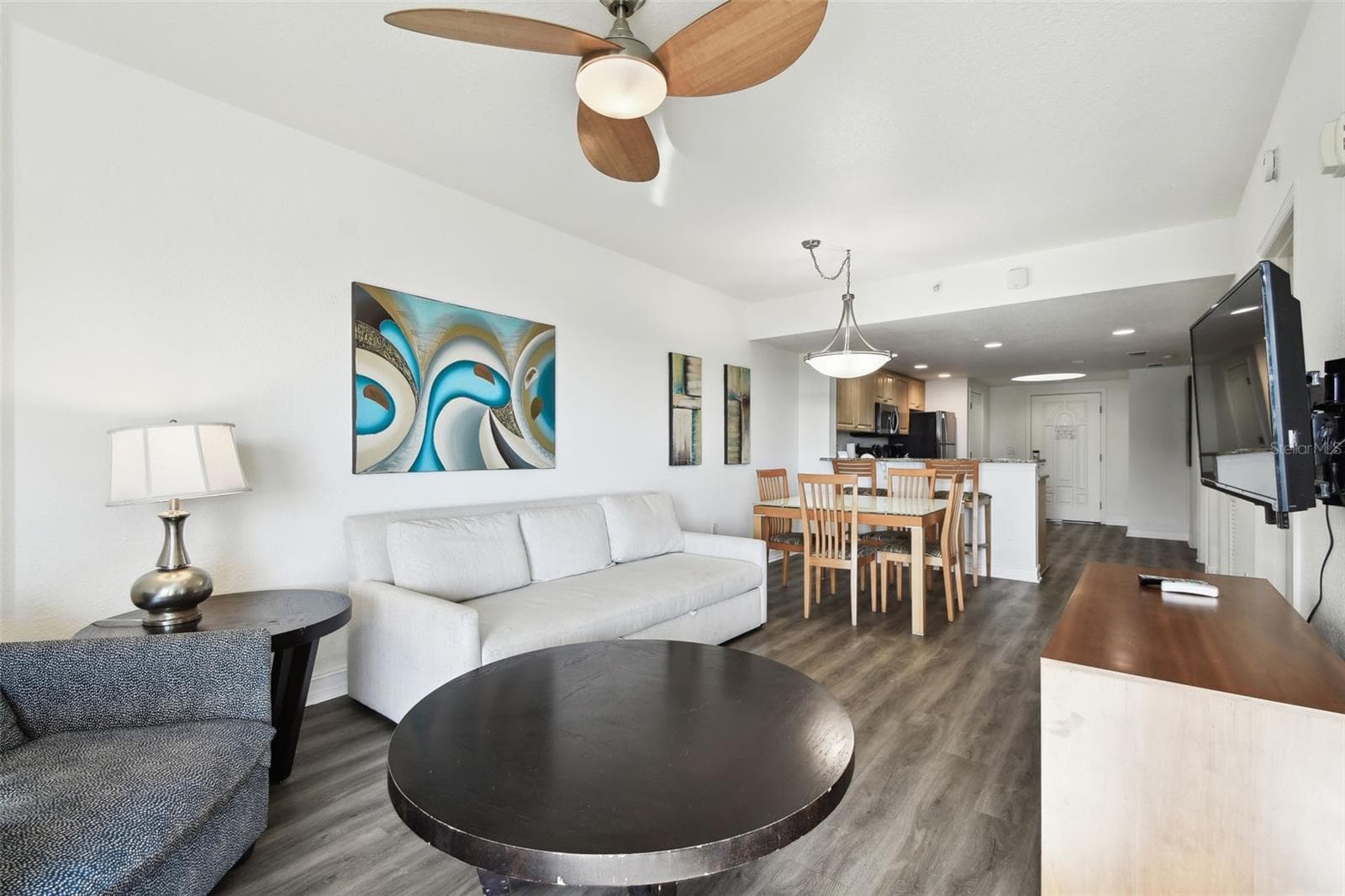 Condo - Hotel at 11605 GULF BLVD #402, TREASURE ISLAND, photo 20 of 39