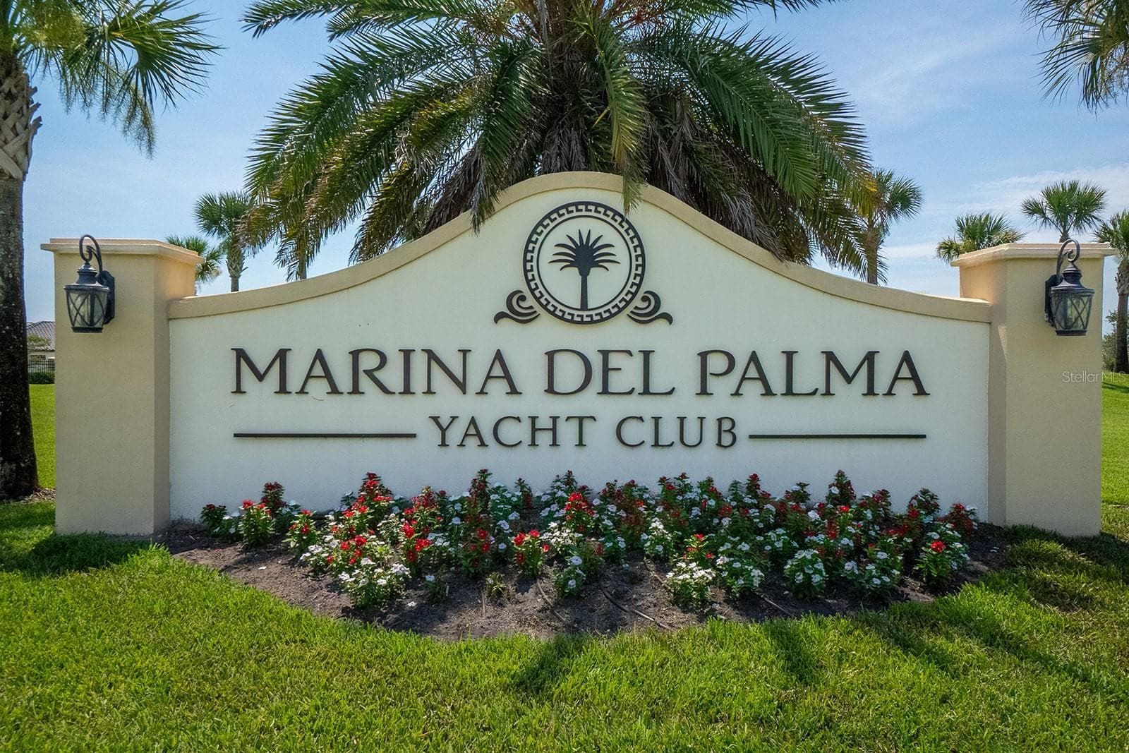 2 RIO VISTA DR