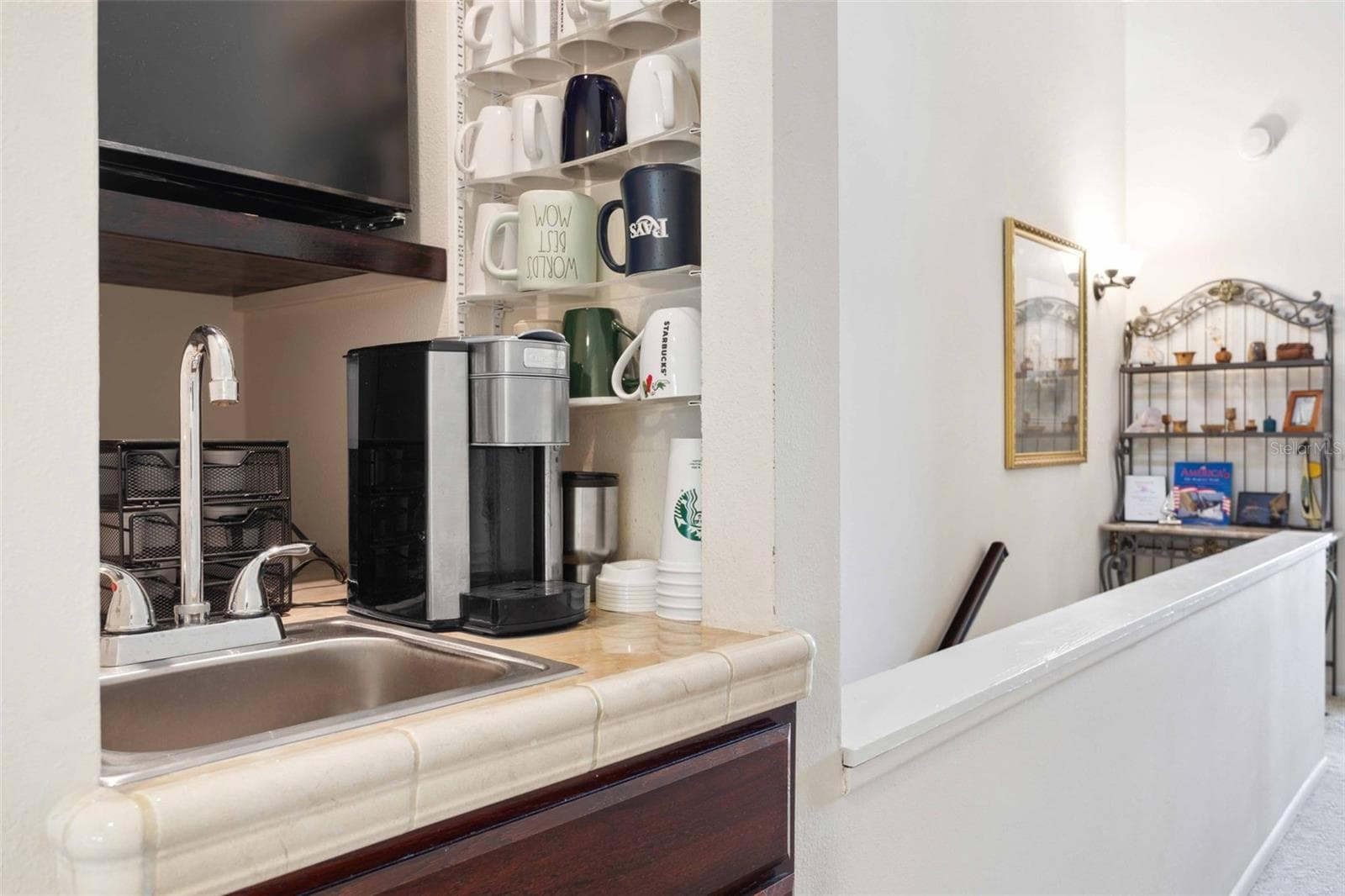 Coffee/Beverage Area with Sink & Mini-Frig - 459 HAVEN POINT DR, TREASURE ISLAND