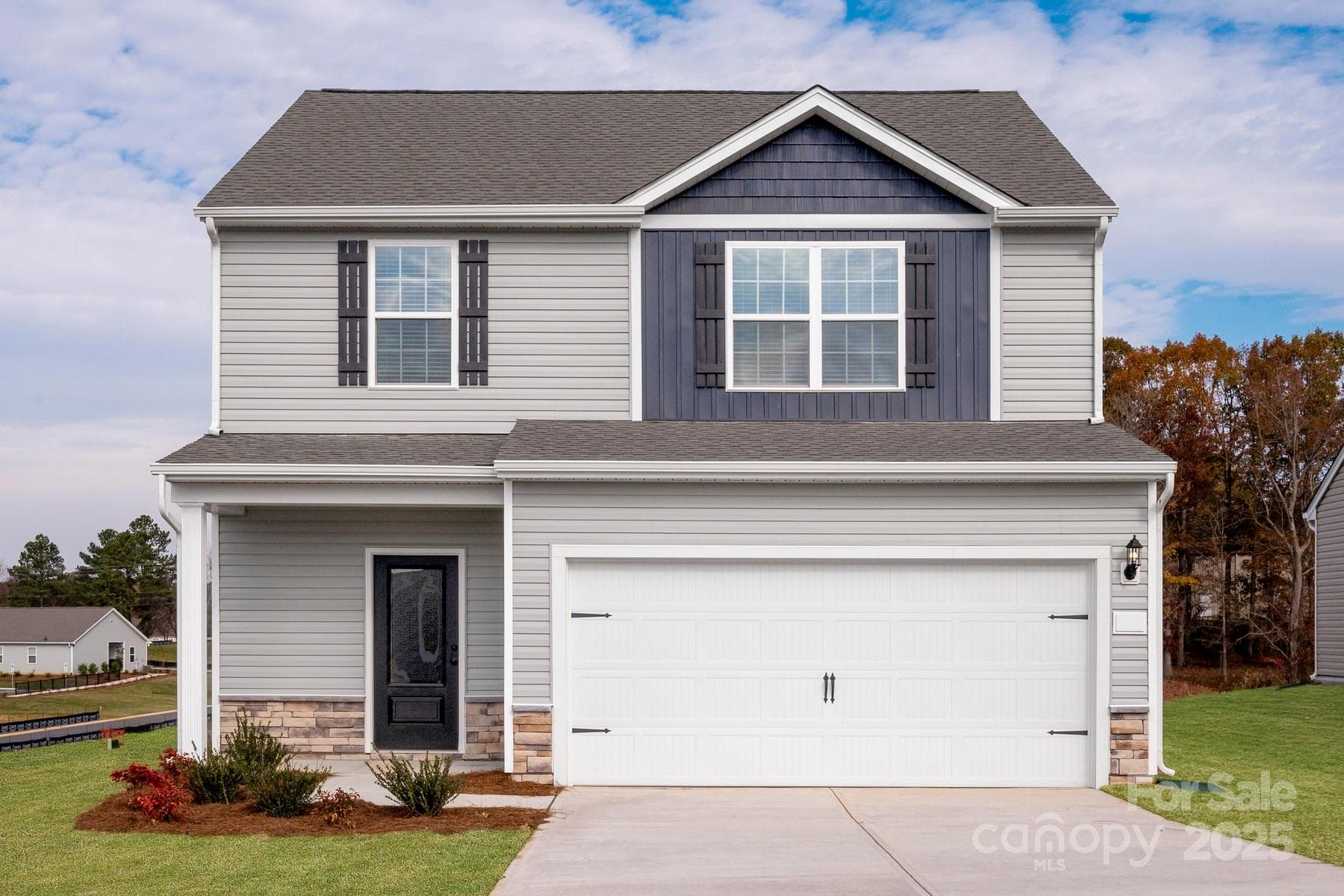 Stock Photos - 1059 Russell Drive, Winston Salem