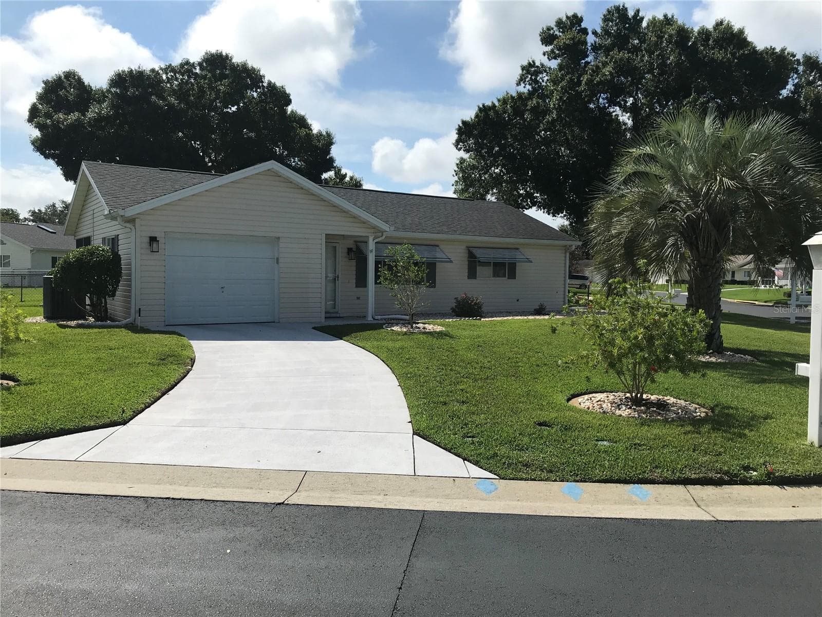 11879 SW 137TH LOOP