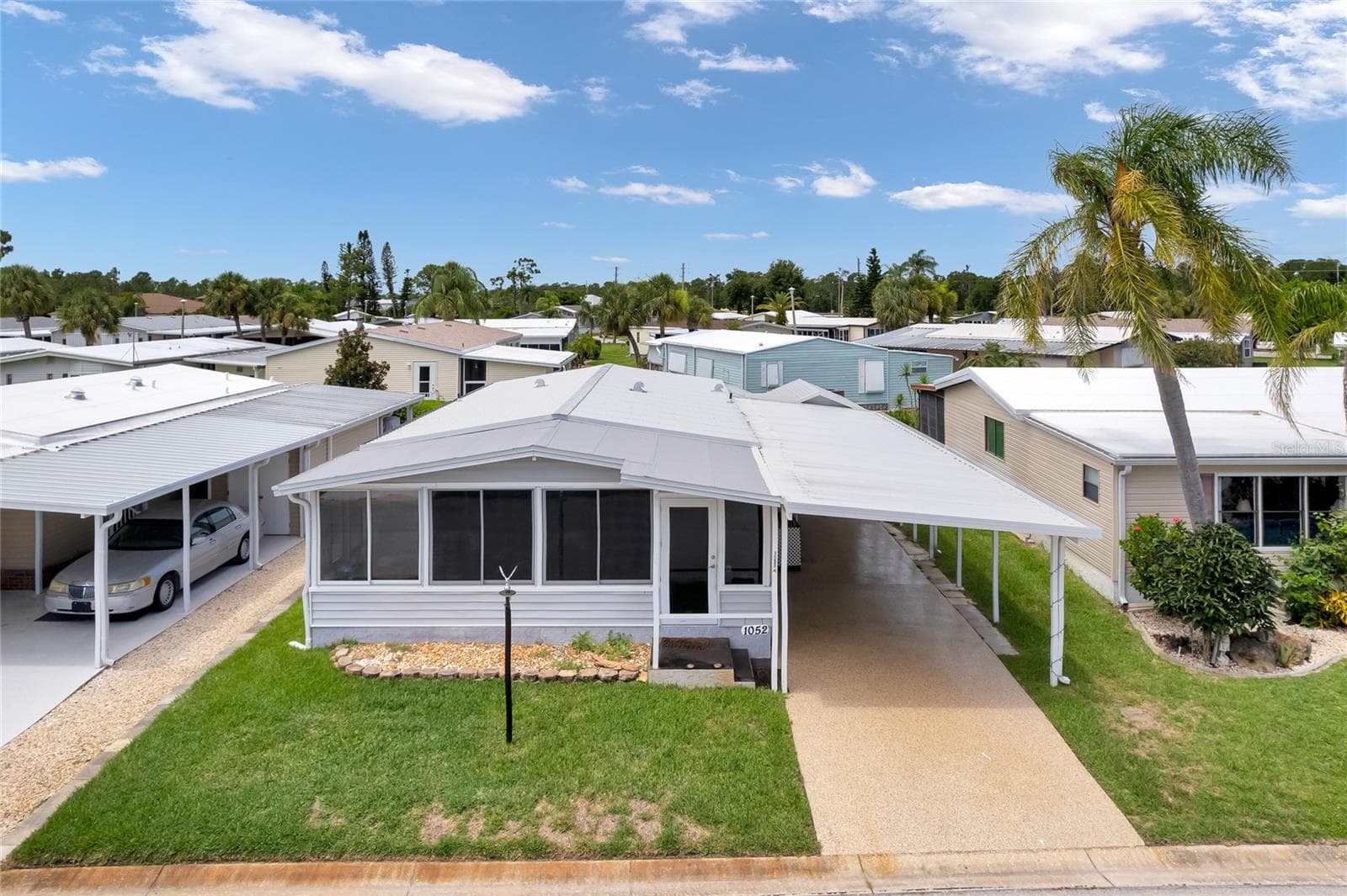 Manufactured Home at 2100 KINGS HWY #1052, PORT CHARLOTTE, photo 3 of 63