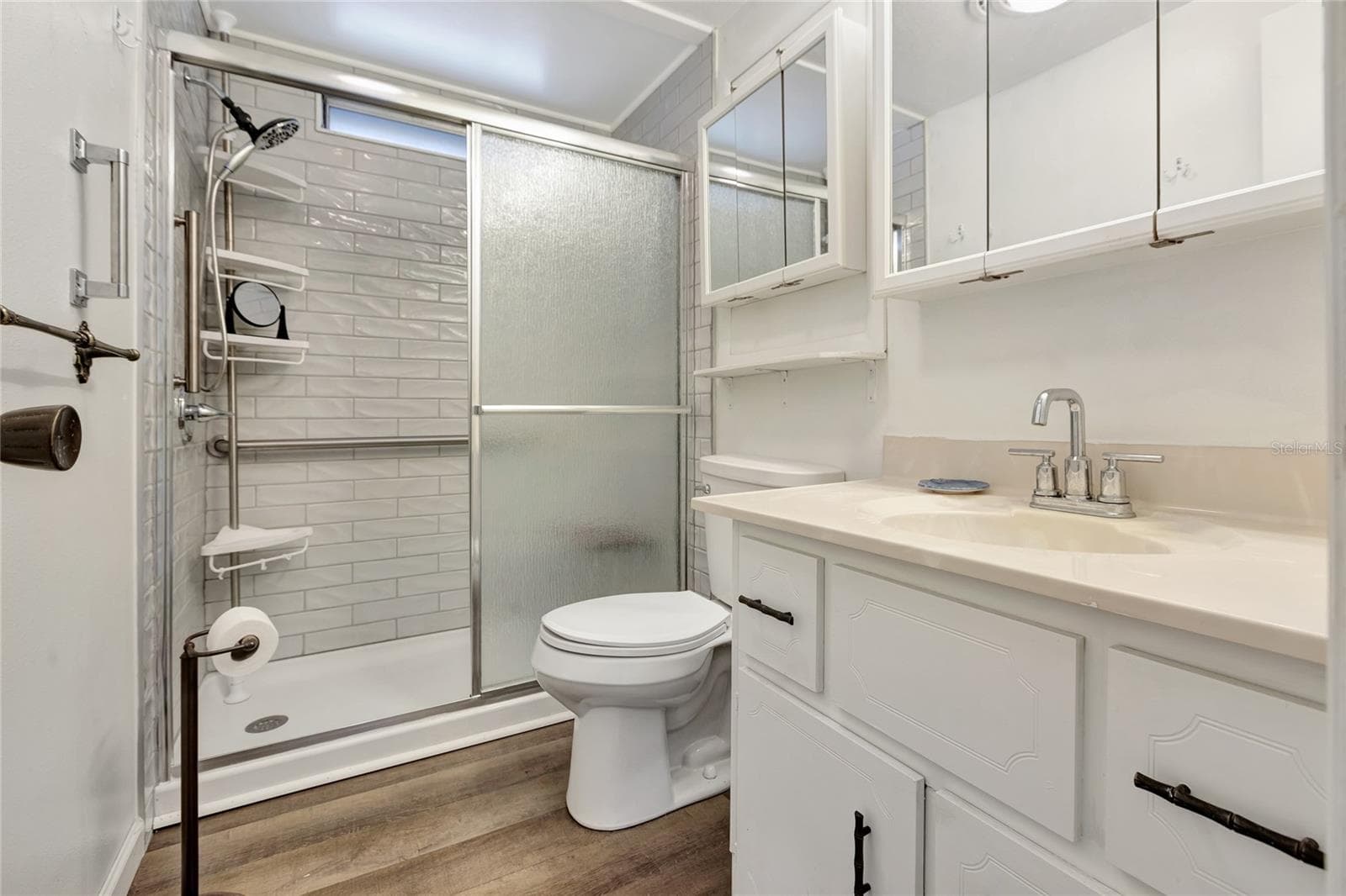 Manufactured Home at 2100 KINGS HWY #1052, PORT CHARLOTTE, photo 16 of 63