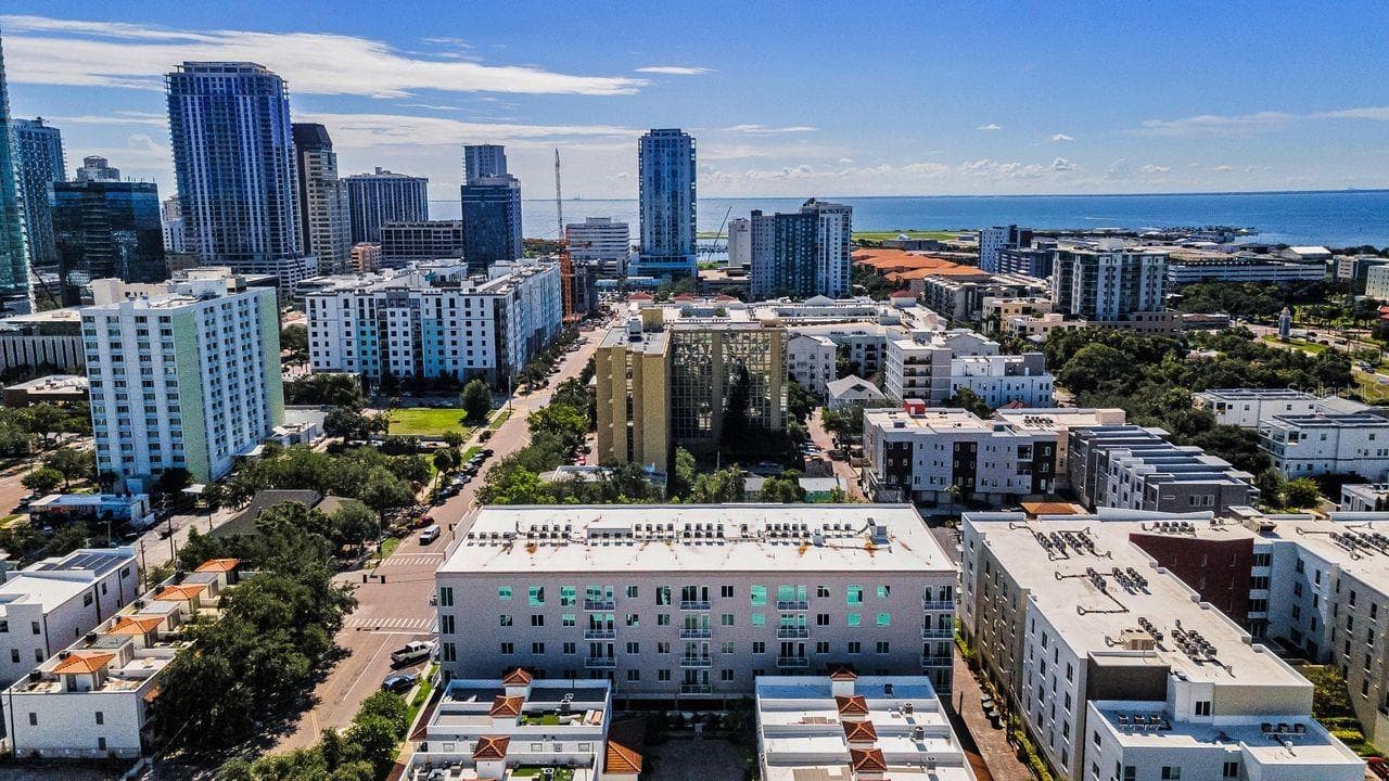 Condominium at 600 3RD AVE S #301, ST PETERSBURG, photo 55 of 61