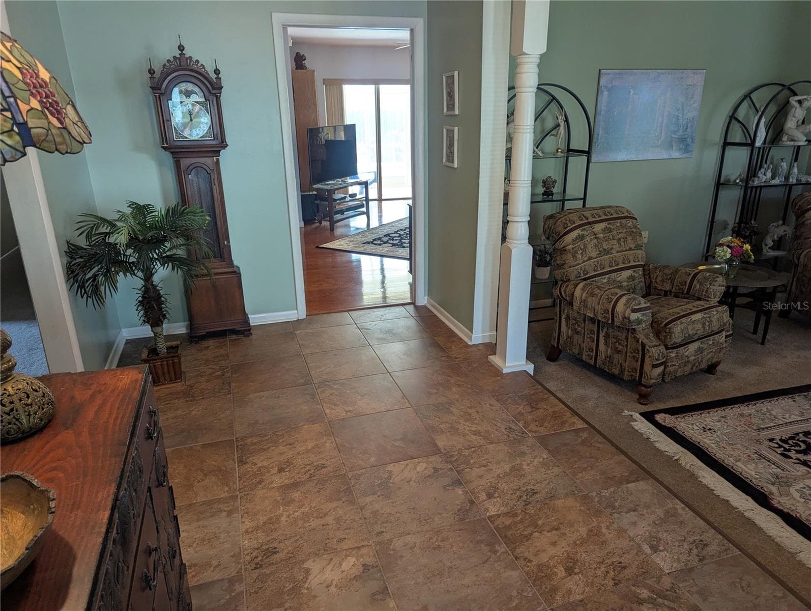 Entry Foyer to Family Room - 5710 S BERNIE ST, TAMPA