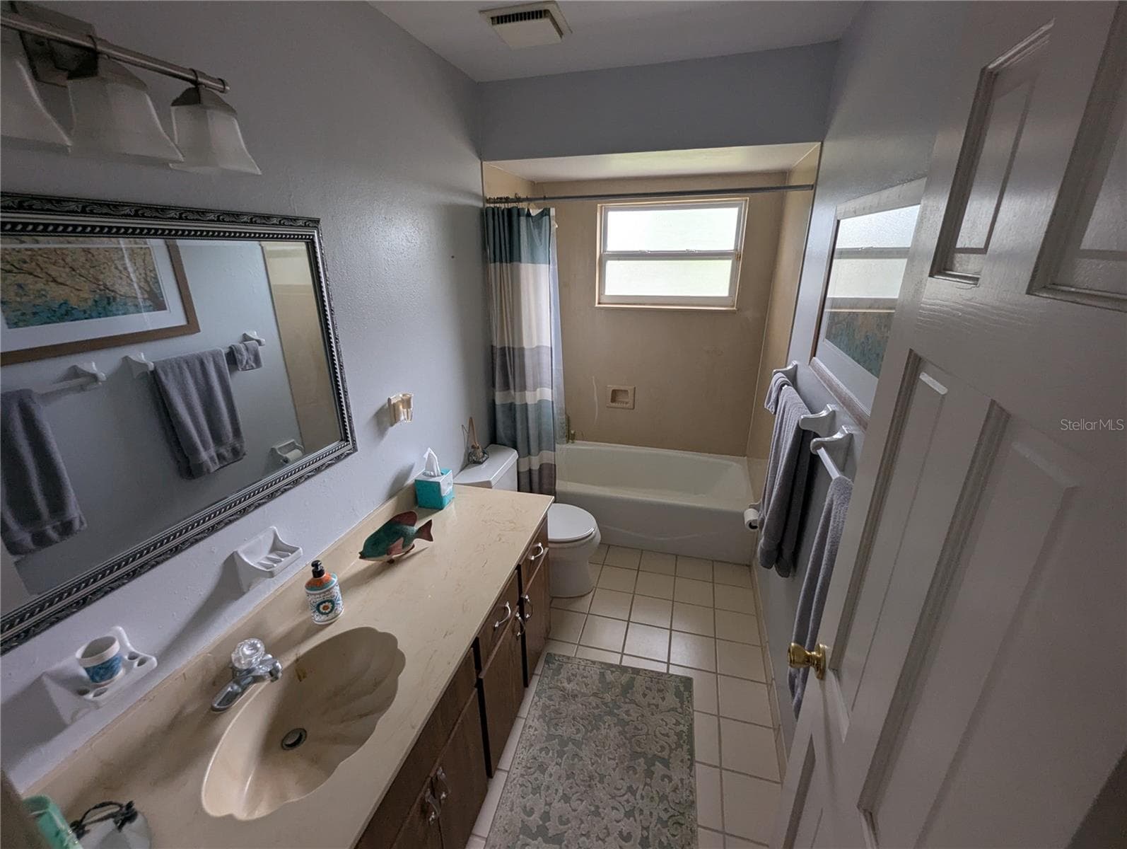 Bathroom 2 - 5710 S BERNIE ST, TAMPA