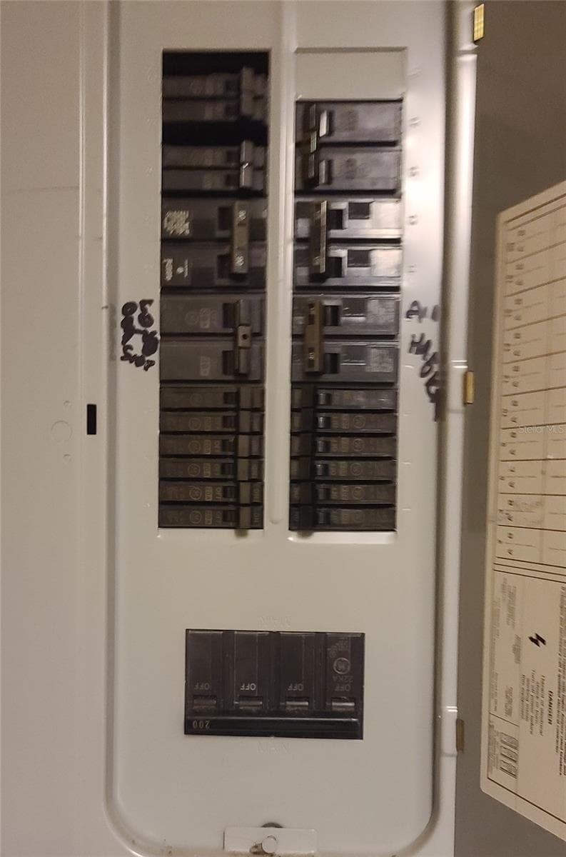 200 AMP service - 8665 MOCKINGBIRD LN, SEMINOLE