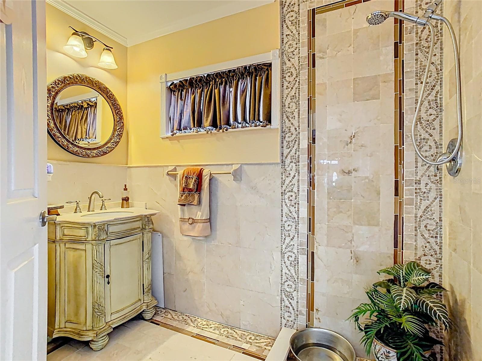 Bathroom 1 - 5852 MEDINAH WAY, ORLANDO