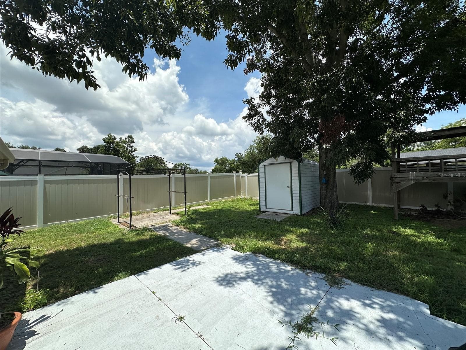 Single Family Residence at 17302 2ND ST, MONTVERDE, photo 40 of 41