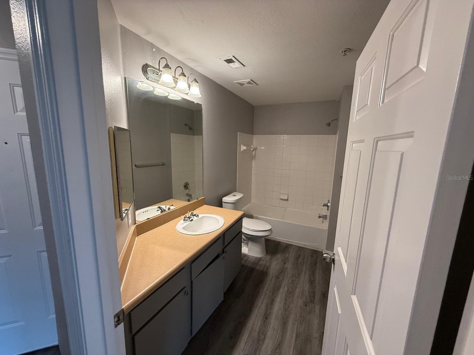 Condominium at 2015 ERVING CIR #307, OCOEE, photo 24 of 36