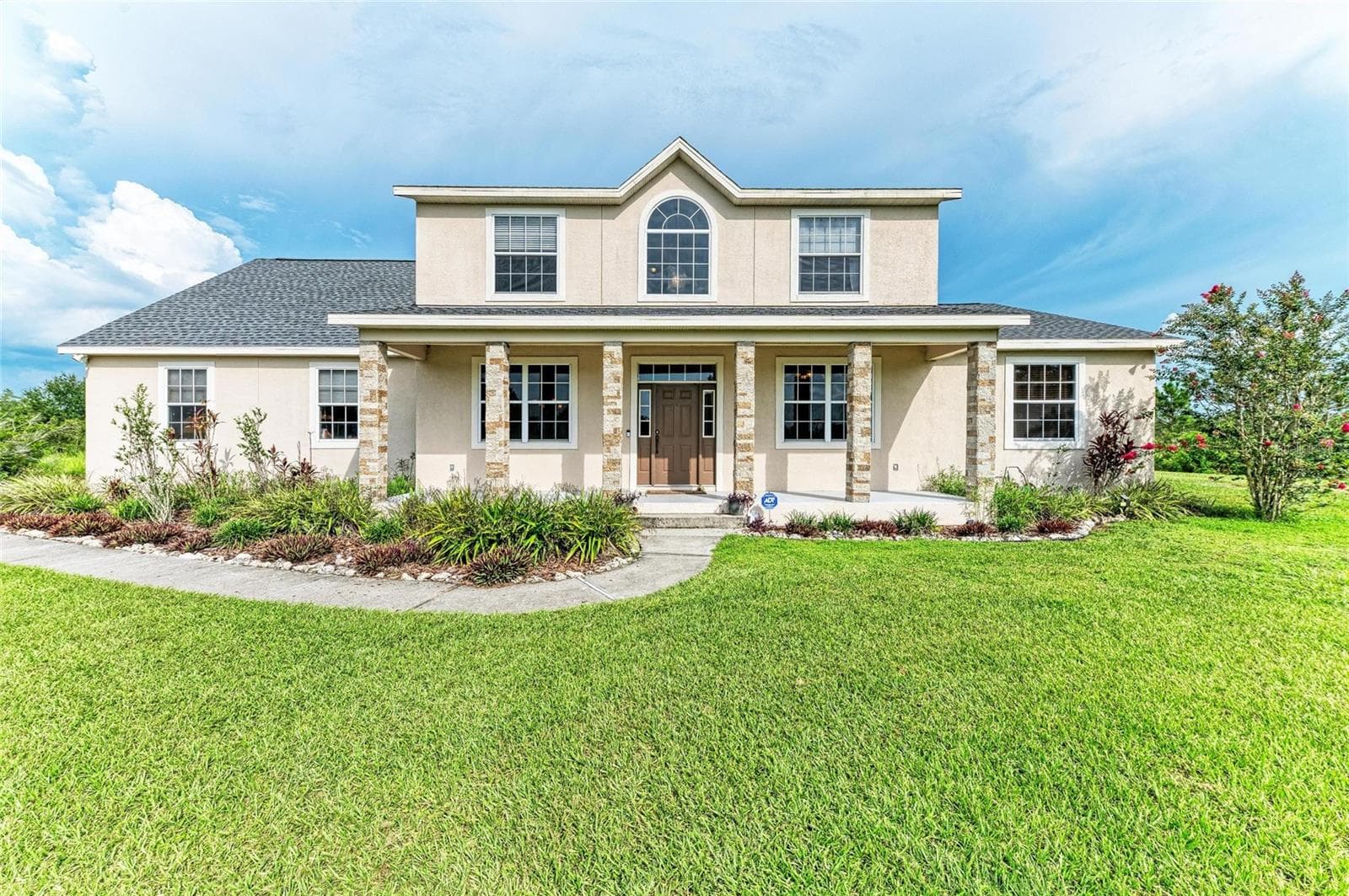 Front Porch to sip your drinks and watch the Sunset - 8331 241ST ST E, MYAKKA CITY