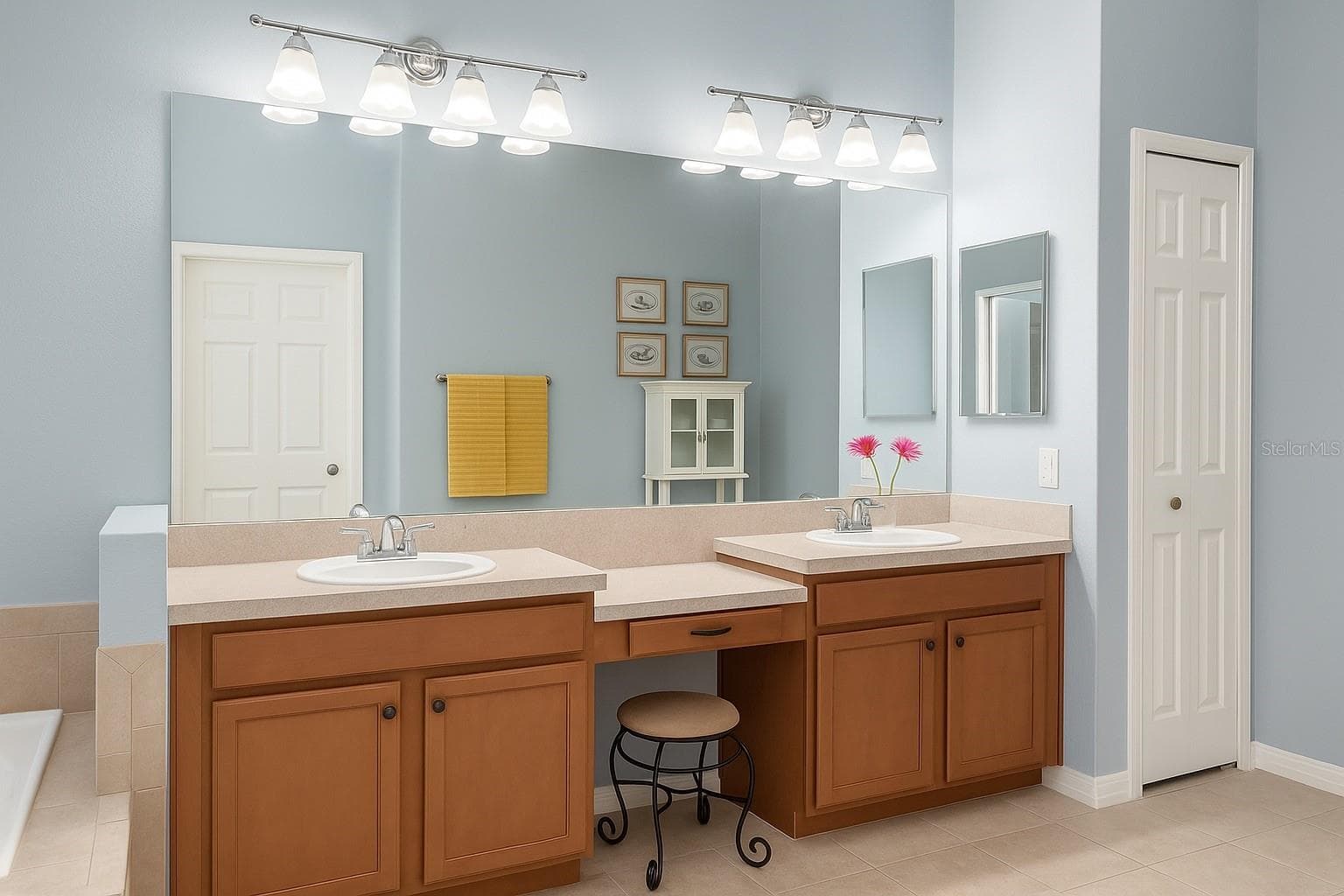 Master Bathroom - 119 CRESCENT MOON DR, GROVELAND