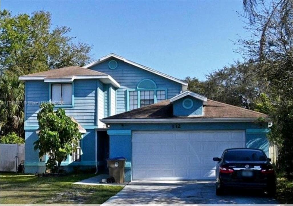 132 SANDALWOOD DR