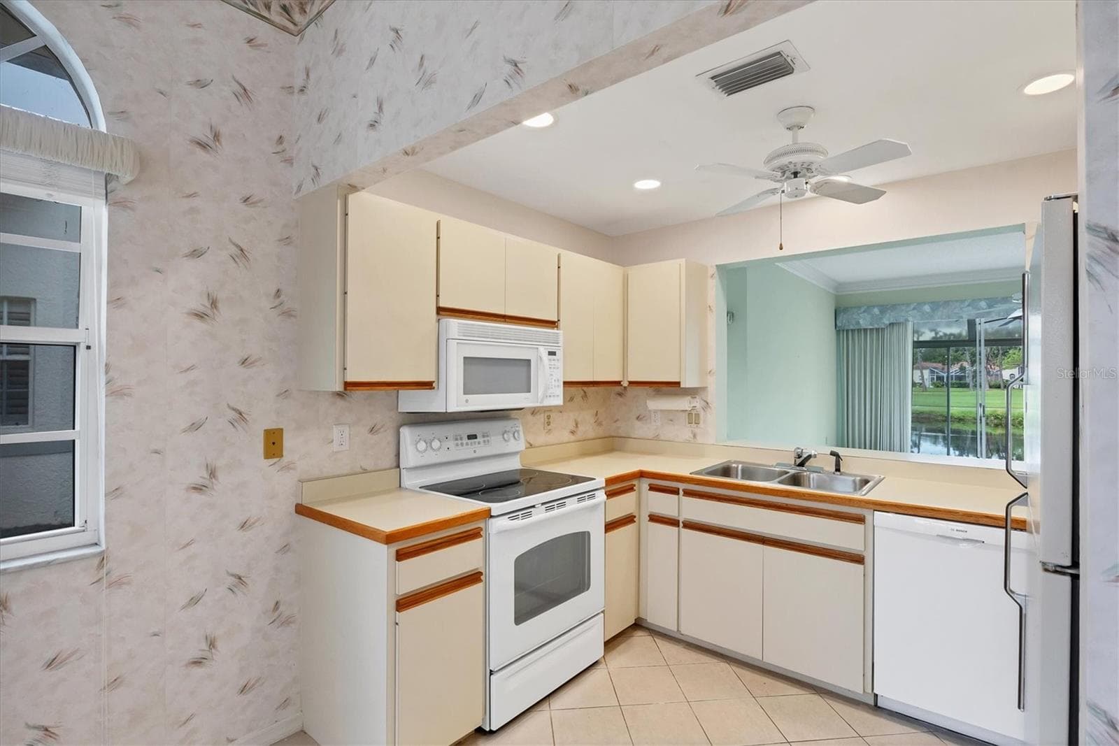 Villa at 5662 LONG COMMON CIR #8, SARASOTA, photo 18 of 92