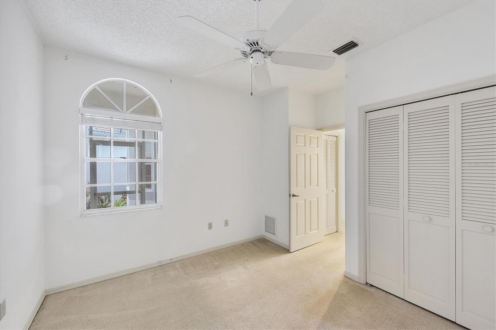 Villa at 5662 LONG COMMON CIR #8, SARASOTA, photo 32 of 92