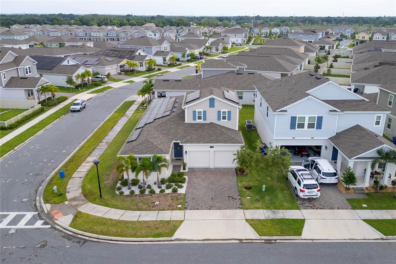 Single Family Residence at 1839 GOOD NEIGHBOR LOOP, KISSIMMEE, photo 4 of 42