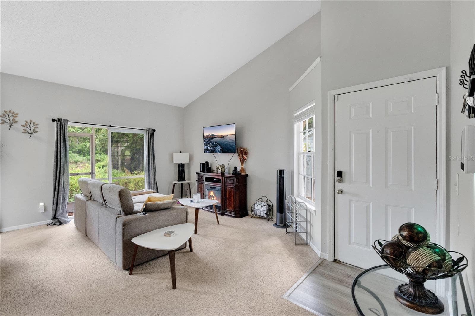 Living Room - 9616 RIVER WALK CT, ORLANDO