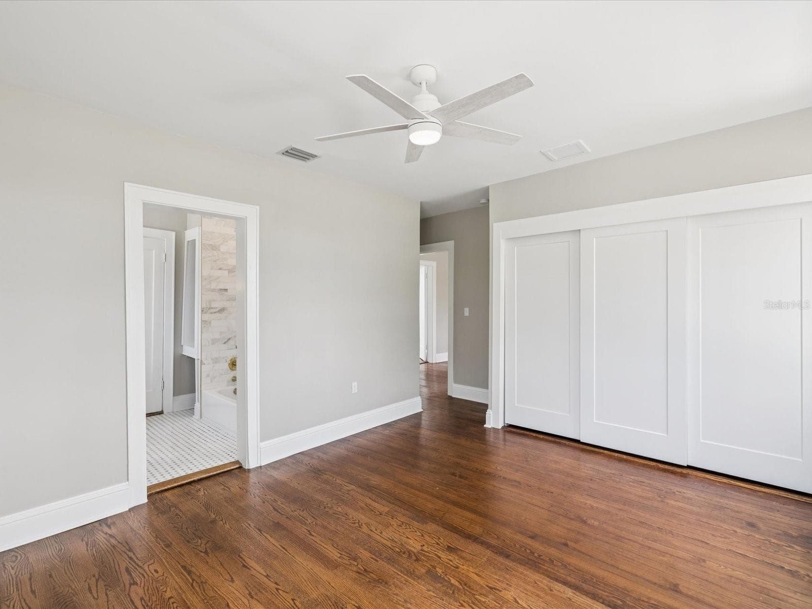 Single Family Residence at 456 GARDENIA ST, BELLEAIR, photo 32 of 62