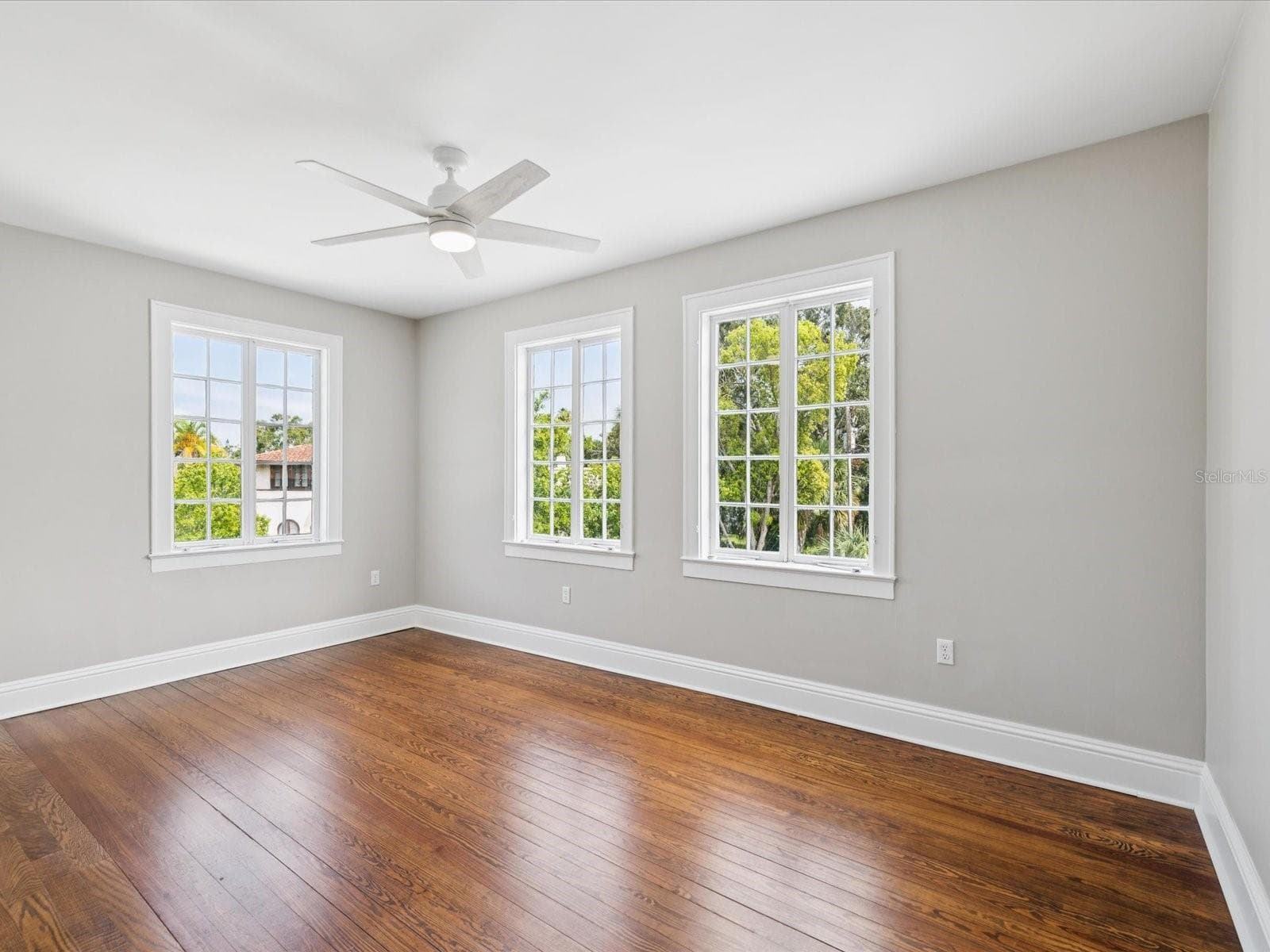 Single Family Residence at 456 GARDENIA ST, BELLEAIR, photo 35 of 62