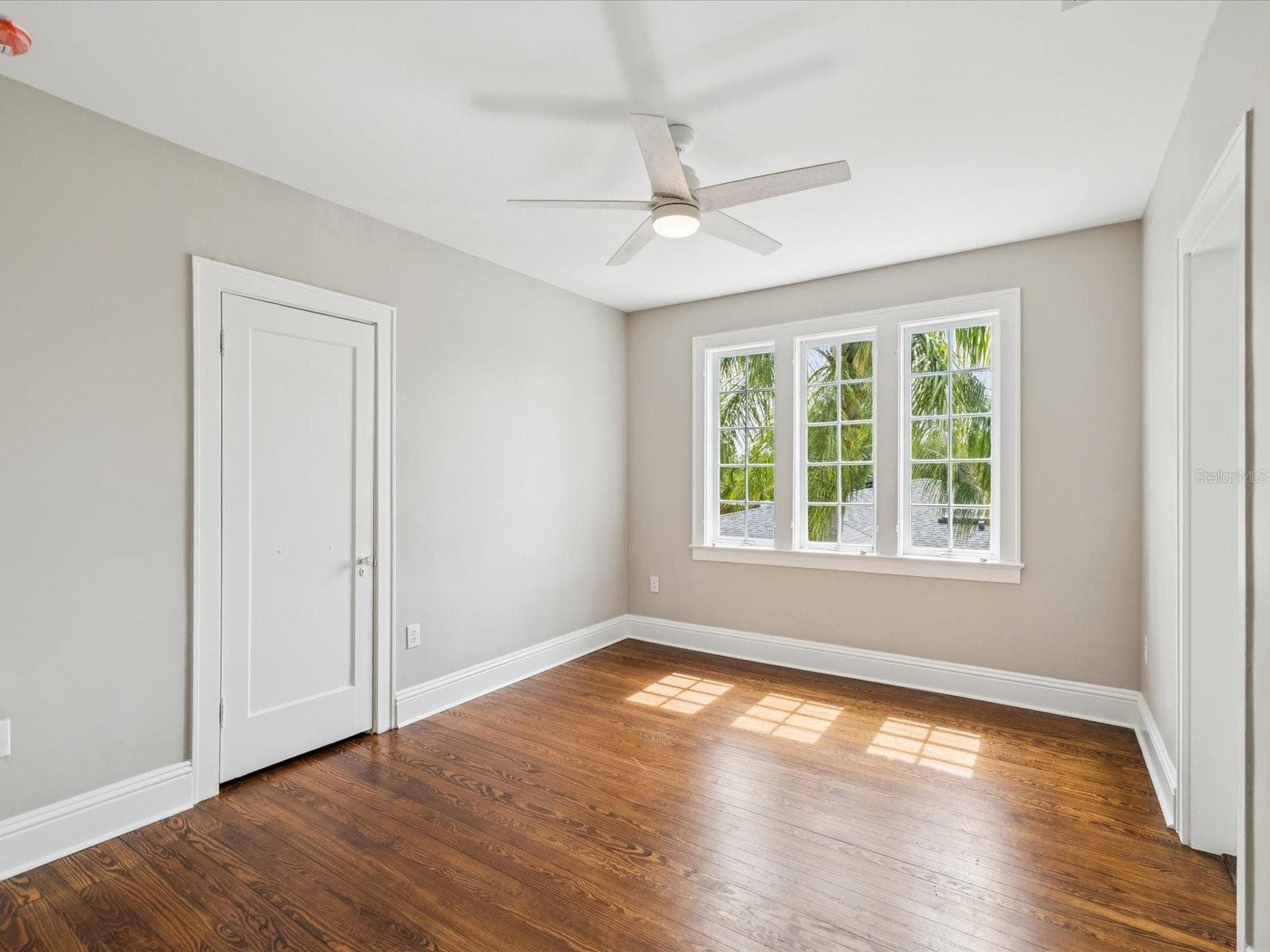 Single Family Residence at 456 GARDENIA ST, BELLEAIR, photo 43 of 62