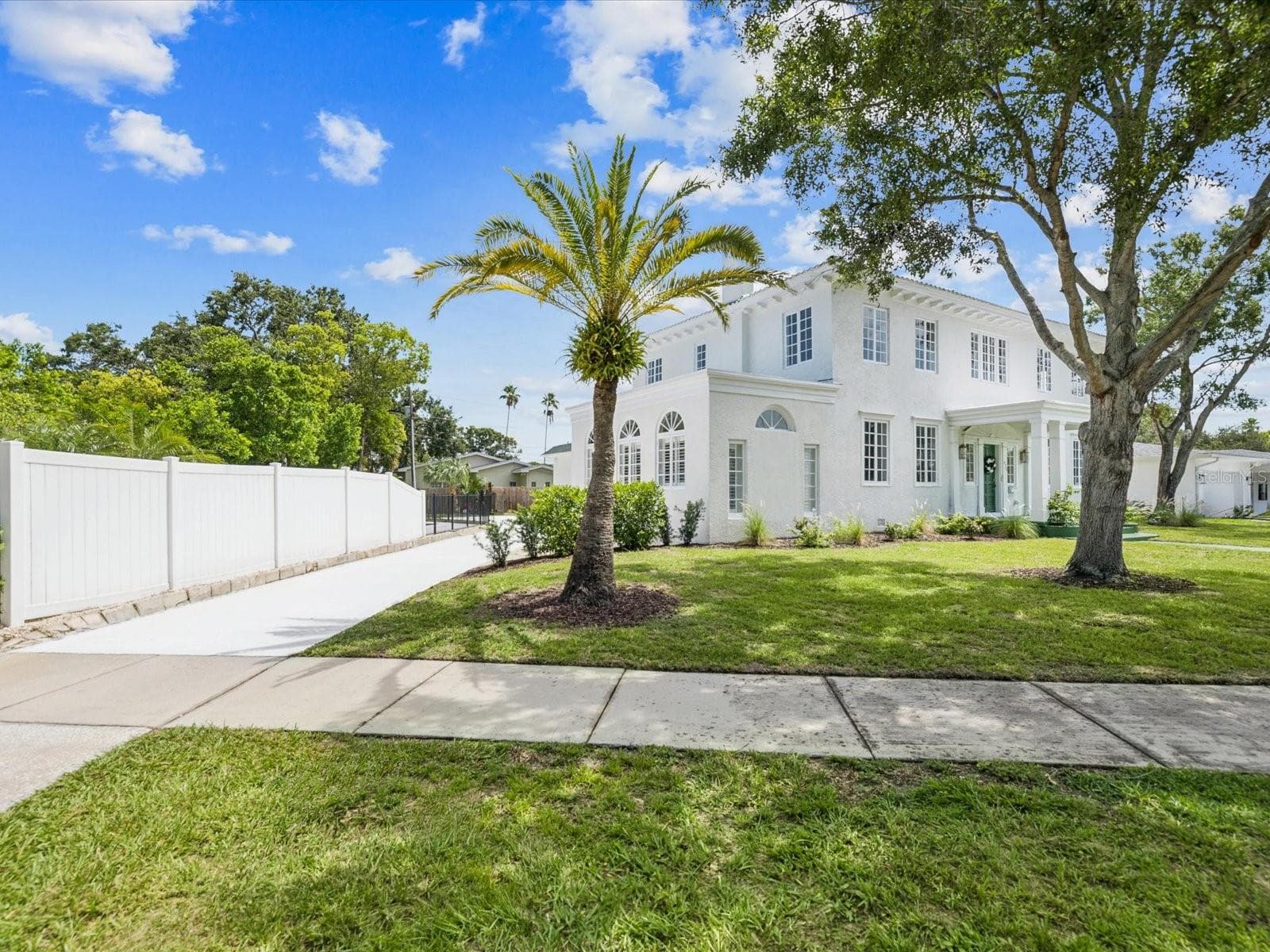 Single Family Residence at 456 GARDENIA ST, BELLEAIR, photo 48 of 62