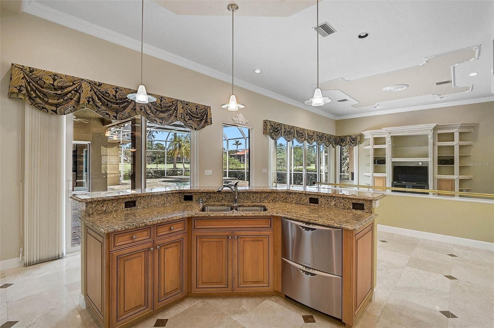 Single Family Residence at 852 MACEWEN DR, OSPREY, photo 10 of 73