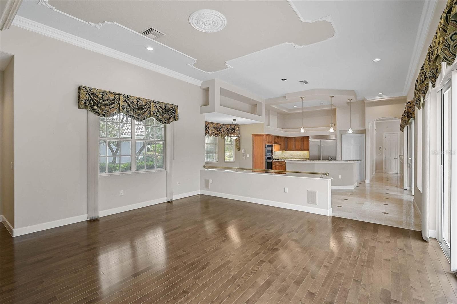 Single Family Residence at 852 MACEWEN DR, OSPREY, photo 14 of 73