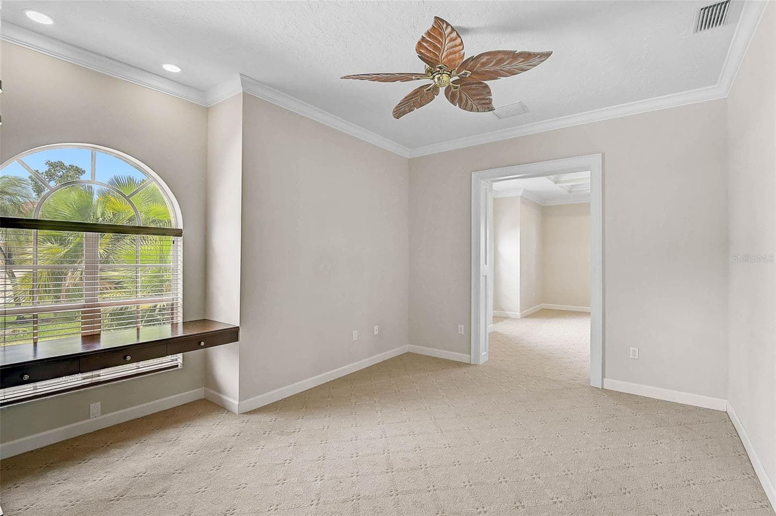 Single Family Residence at 852 MACEWEN DR, OSPREY, photo 19 of 73