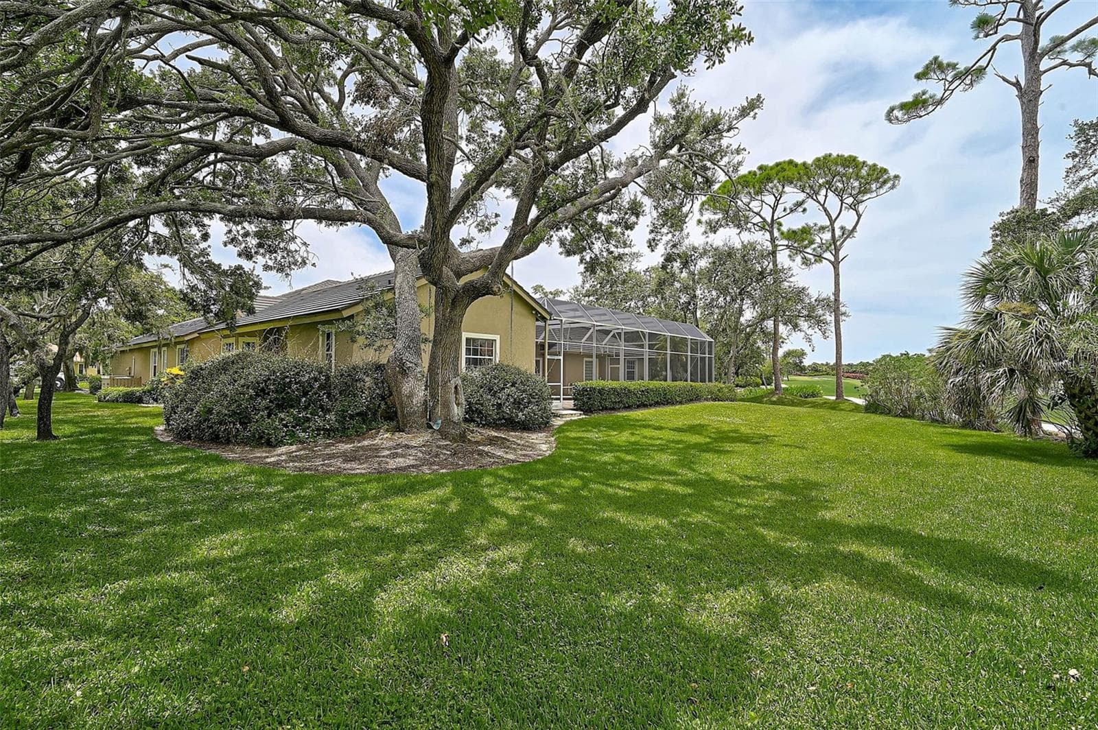 Single Family Residence at 852 MACEWEN DR, OSPREY, photo 46 of 73