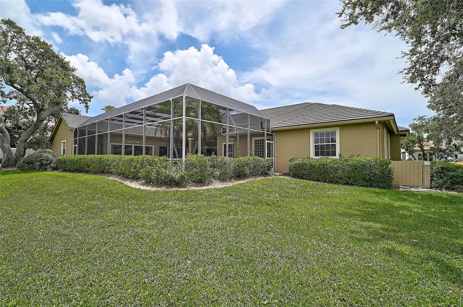Single Family Residence at 852 MACEWEN DR, OSPREY, photo 47 of 73