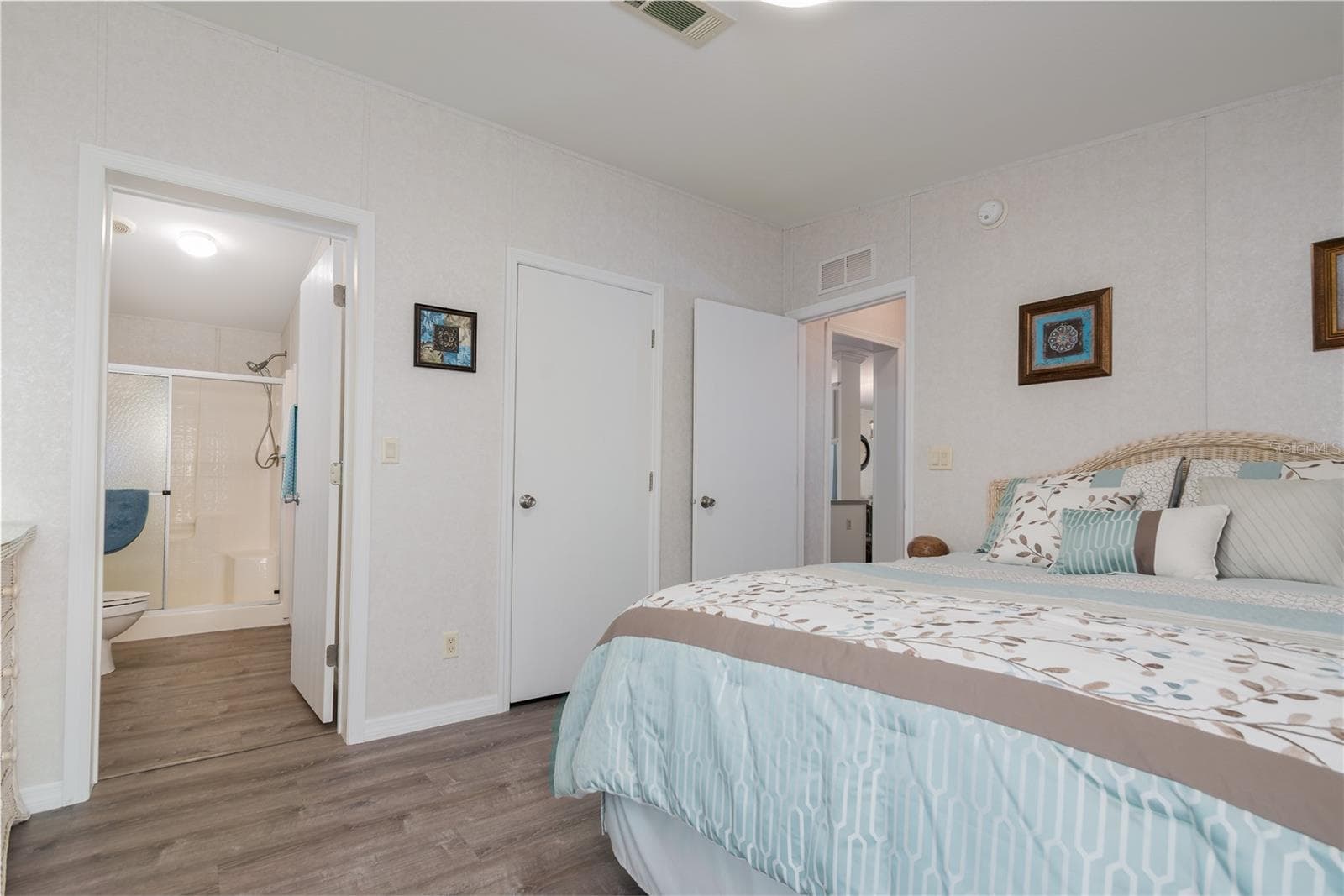 Manufactured Home at 3309 BERNADETTE DR, ELLENTON, photo 10 of 16