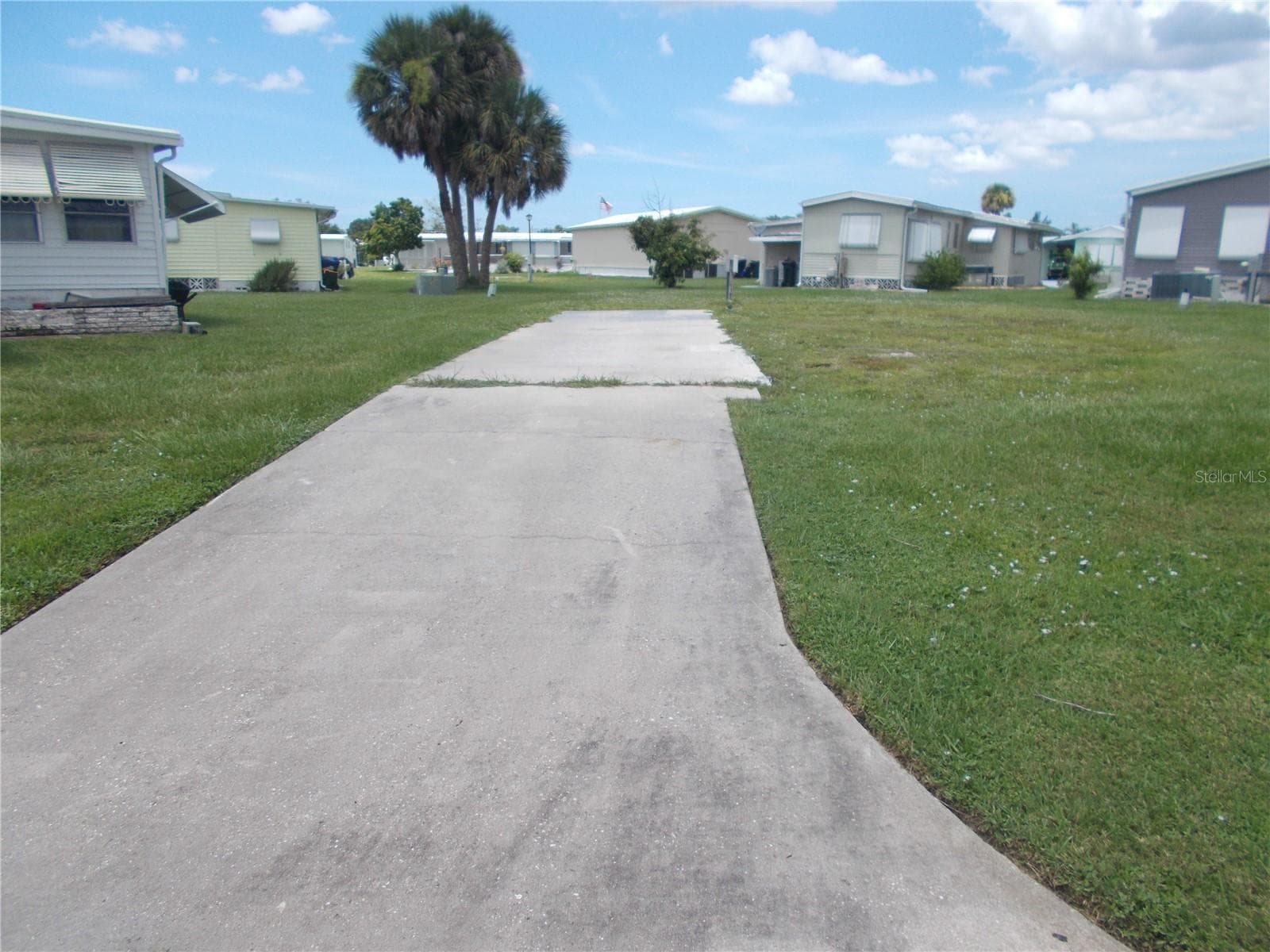 6786 NEIGHBORLY CT