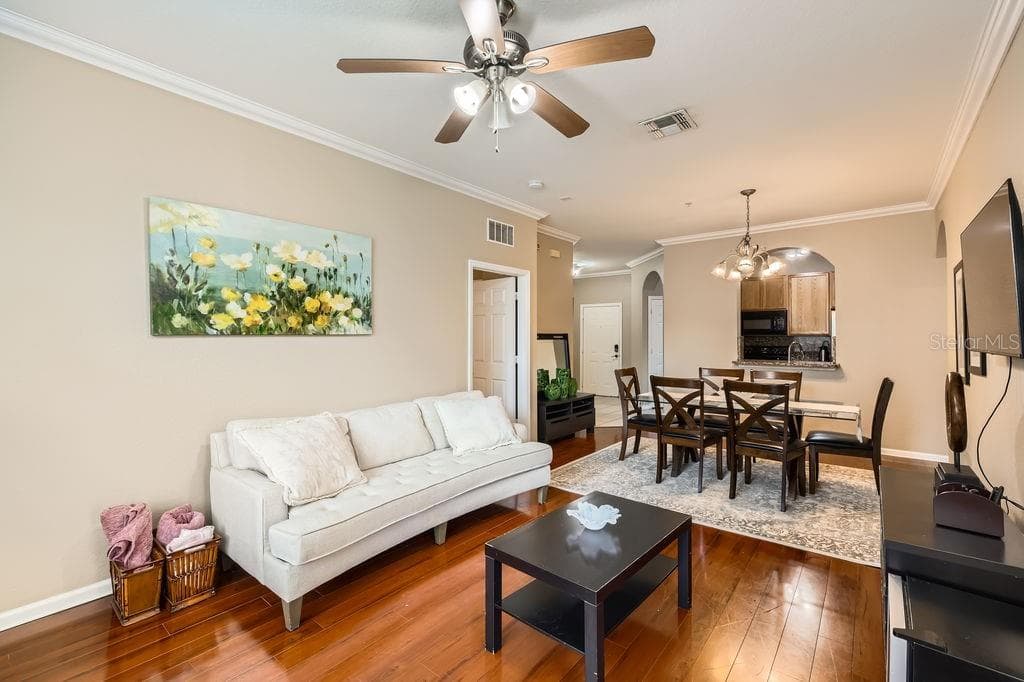 Condominium at 6434 CAVA ALTA DR #210, ORLANDO, photo 4 of 27