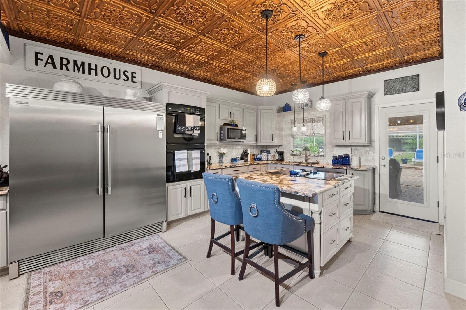 Single Family Residence at 32137 WOLF BRANCH LN, SORRENTO, photo 11 of 85