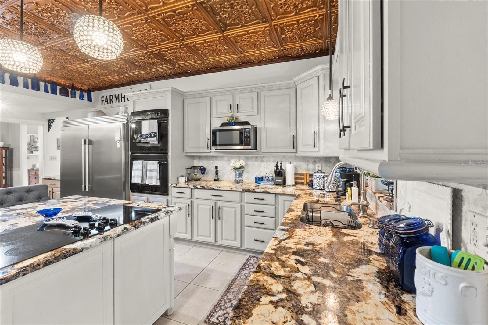 Single Family Residence at 32137 WOLF BRANCH LN, SORRENTO, photo 12 of 85