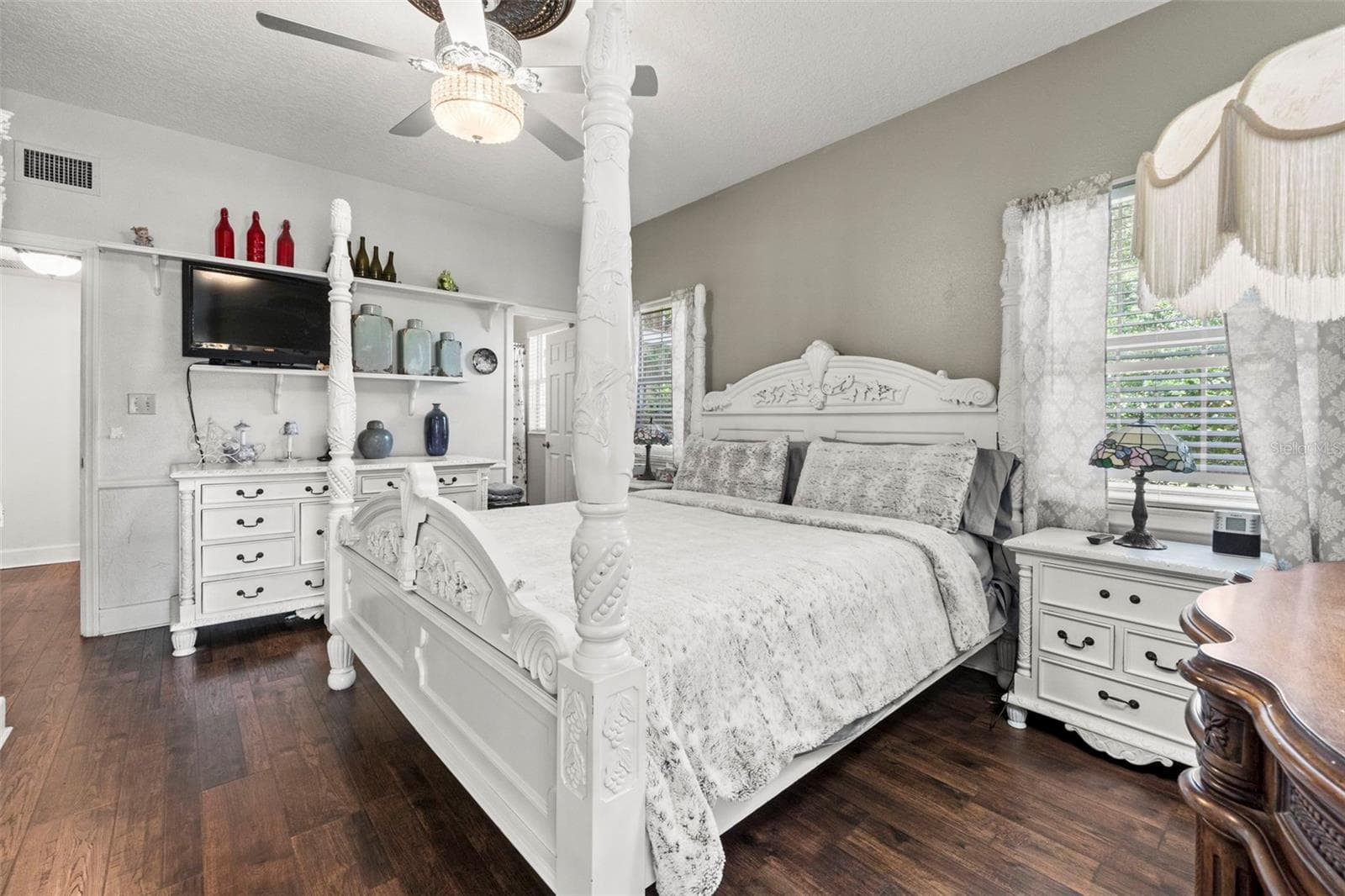 Single Family Residence at 32137 WOLF BRANCH LN, SORRENTO, photo 29 of 85