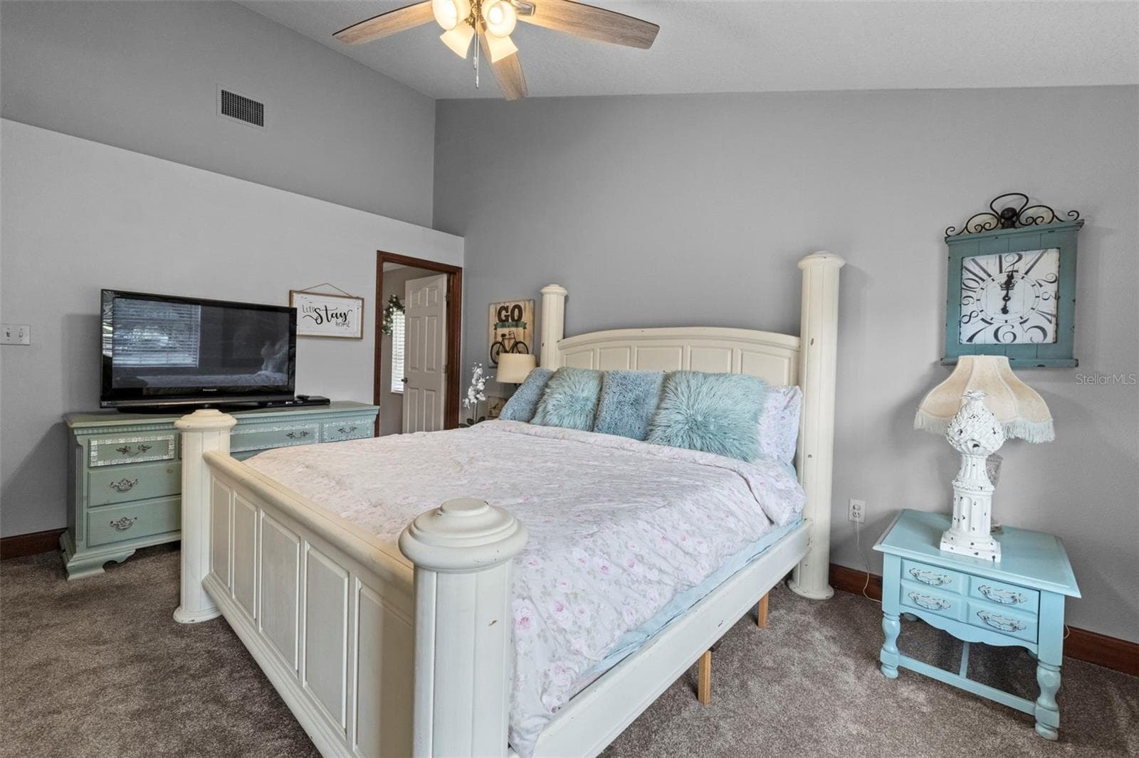 Single Family Residence at 32137 WOLF BRANCH LN, SORRENTO, photo 48 of 85