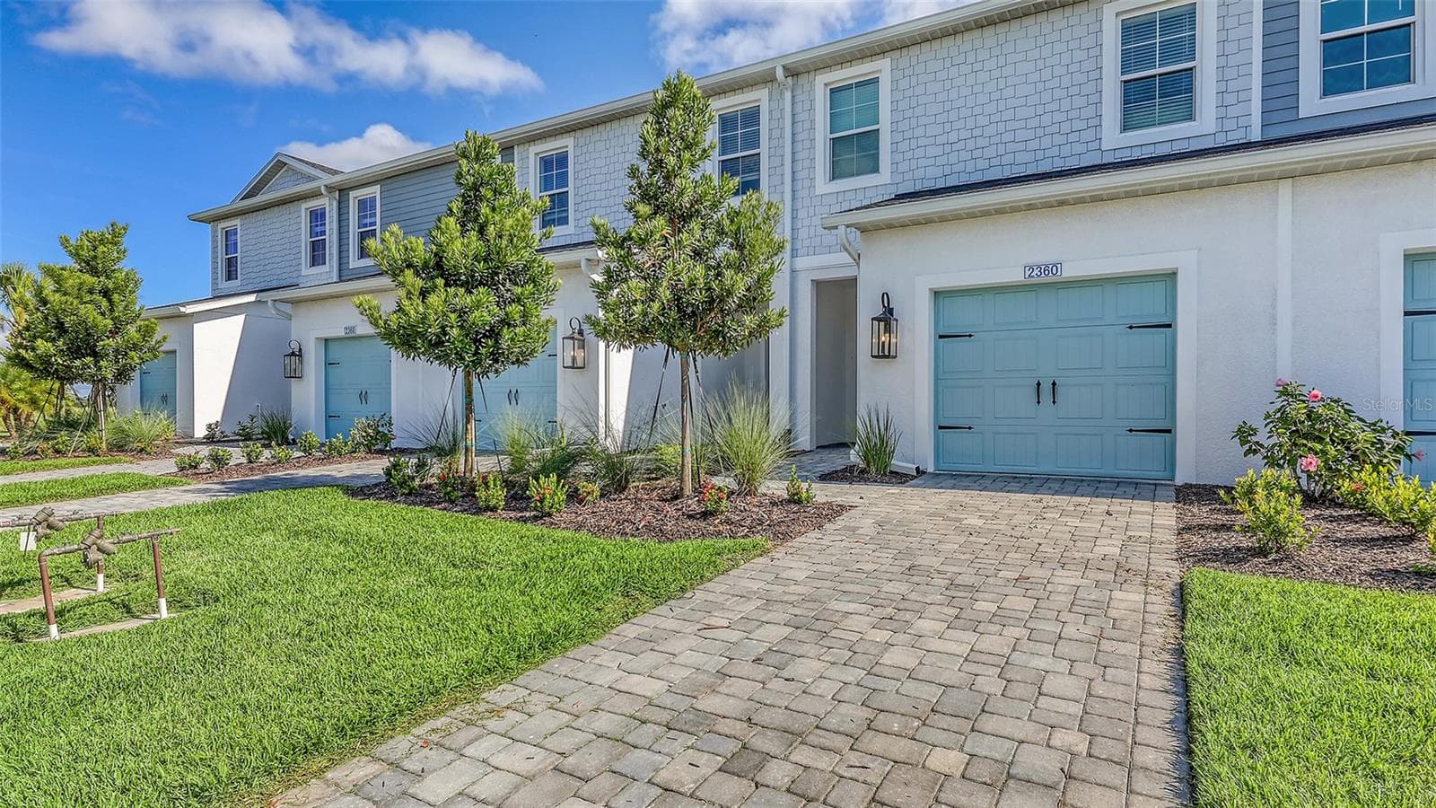 Townhouse at 2360 WASHINGTON PALM CT, BRADENTON, photo 2 of 41