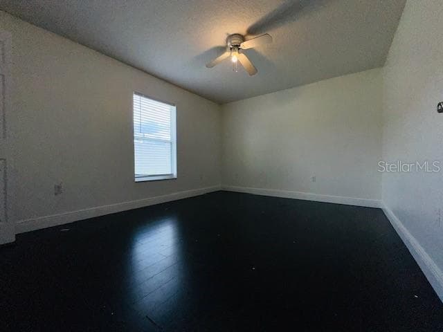 Bedroom 2 - 639 MESILLA DR, KISSIMMEE