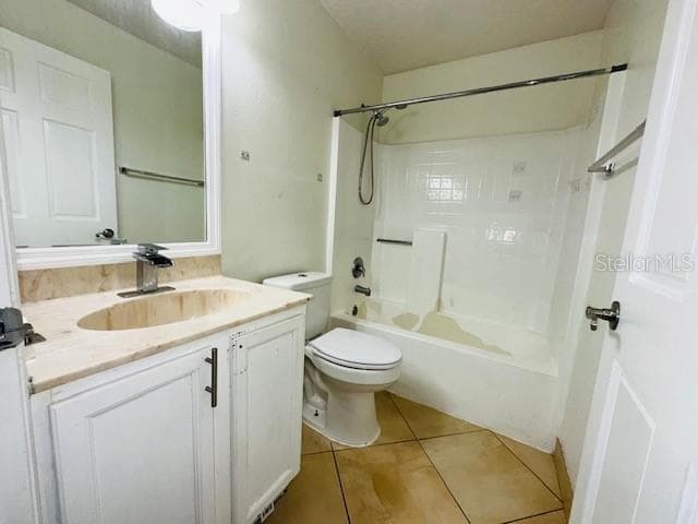 Bathroom 2_Shared - 639 MESILLA DR, KISSIMMEE