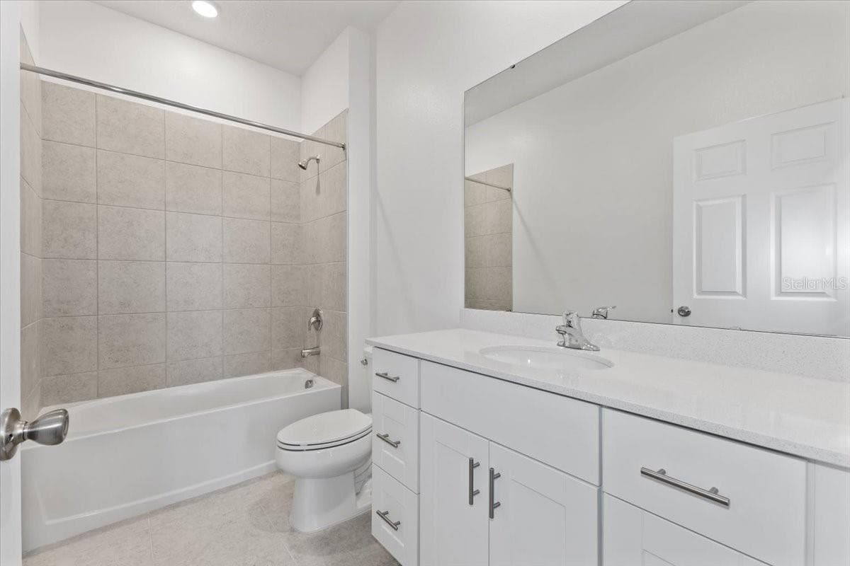 Single Family Residence at 1194 ATLANTIC AVE, FRUITLAND PARK, photo 10 of 15