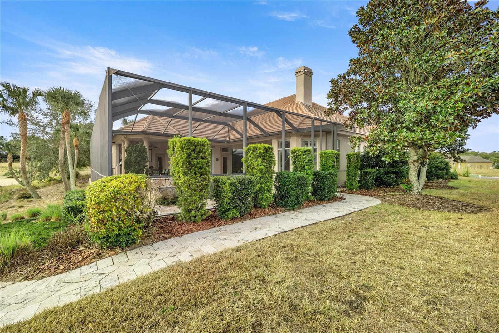 Enclosed pool and outdoor kitchen - 6861 SW 179TH AVENUE RD, DUNNELLON