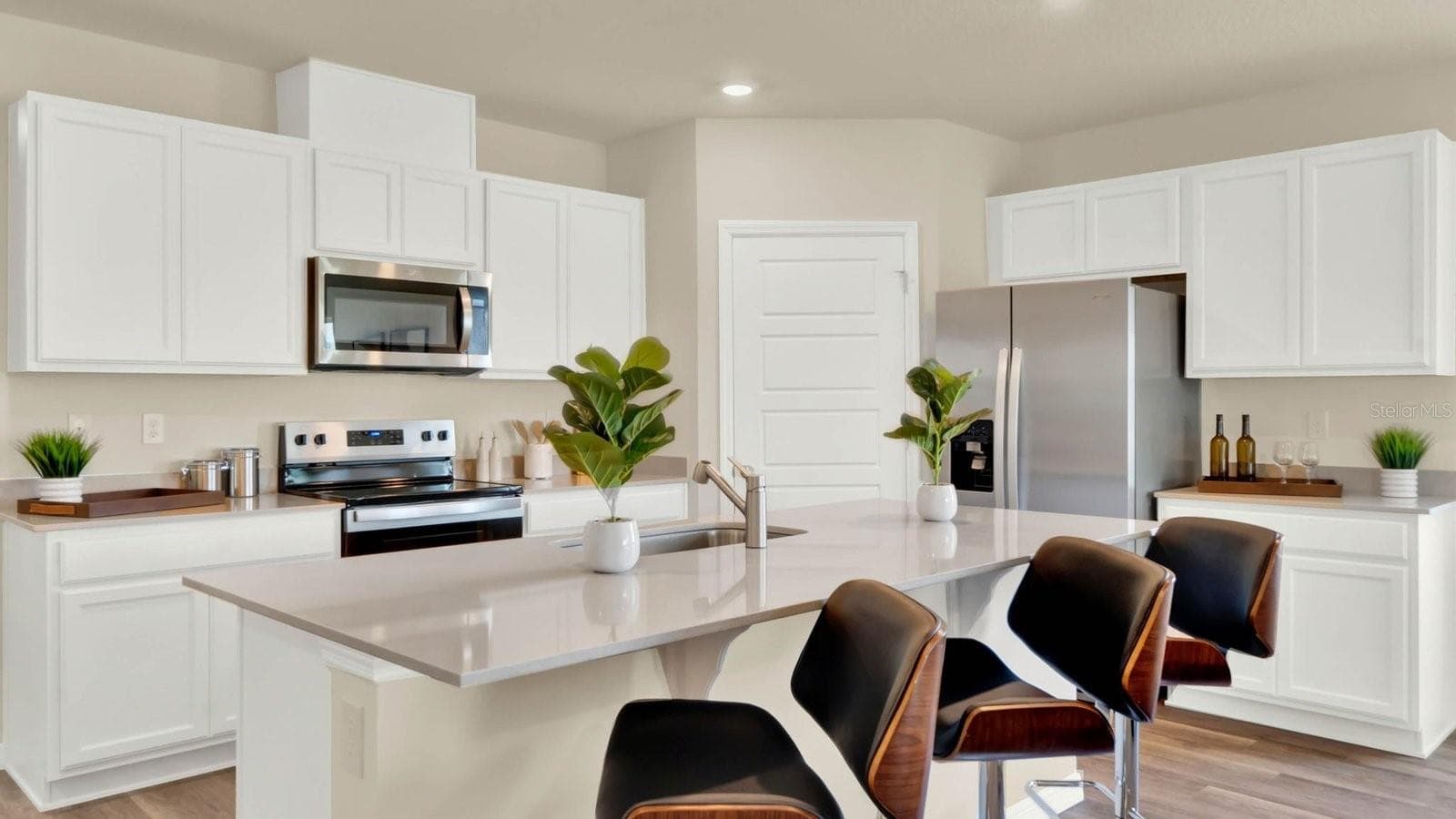 Single Family Residence at 4415 BLACKWELL AVE, LAKE WALES, photo 11 of 26