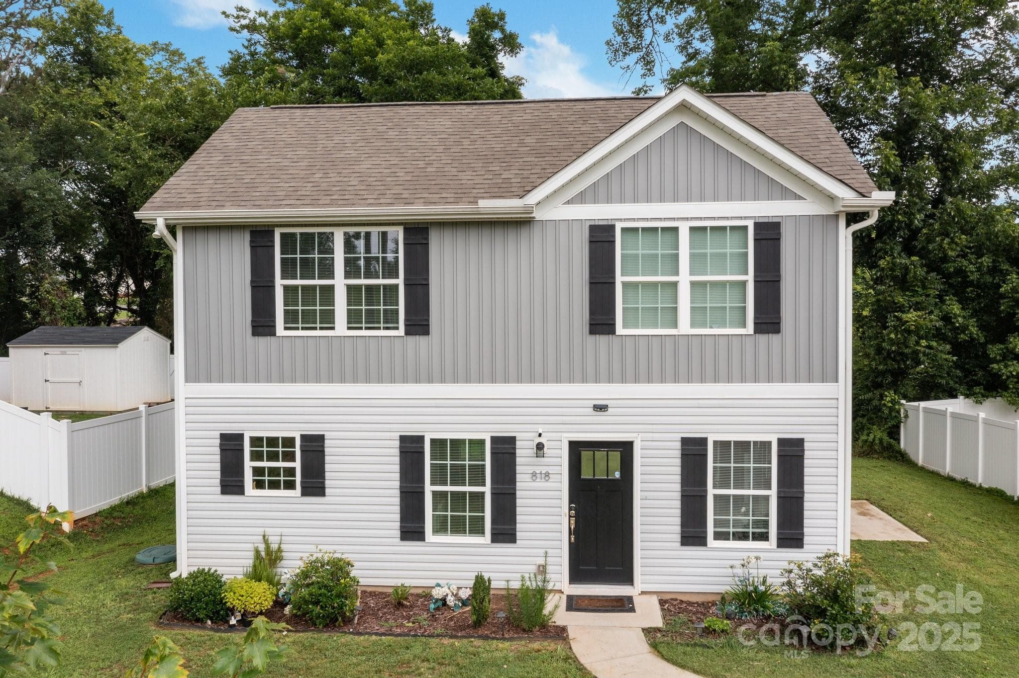 Single Family Residence at 818 W Carolina Avenue, Bessemer City, photo 2 of 31