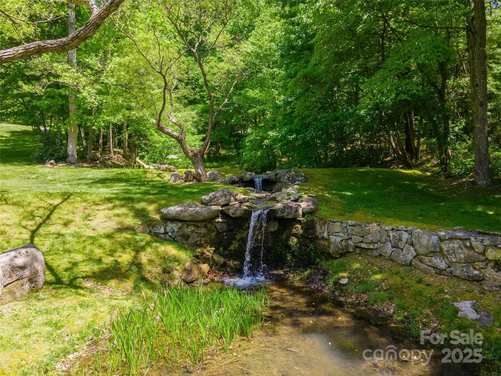 Lot at Hendersonville, photo 2 of 16