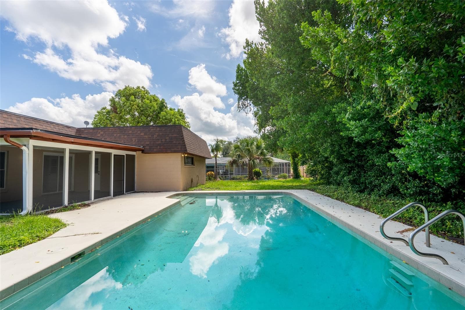 Back Exterior - 806 HIGHLAND DR, ALTAMONTE SPRINGS