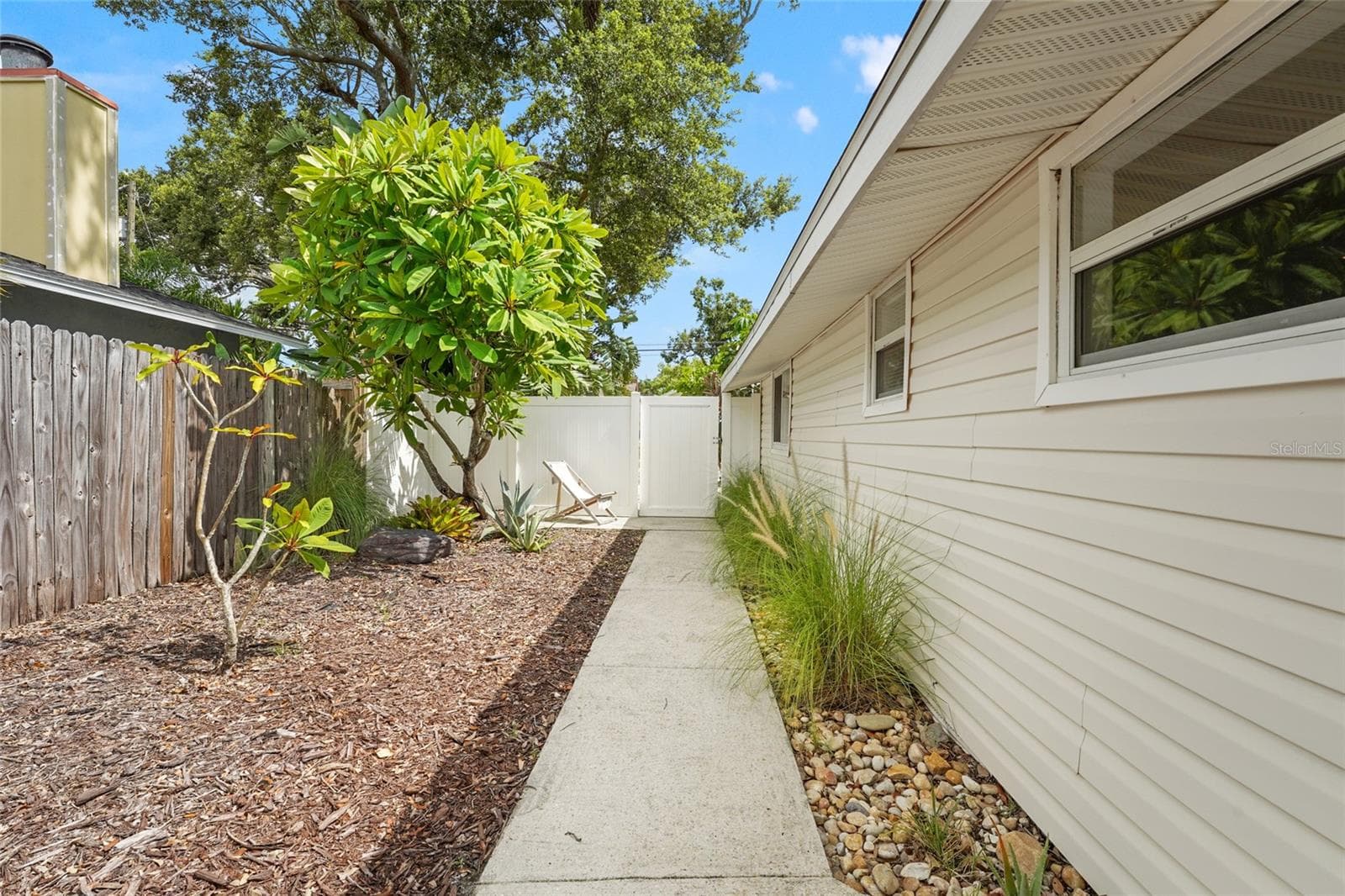 Single Family Residence at 2705 2ND AVE W, BRADENTON, photo 67 of 77