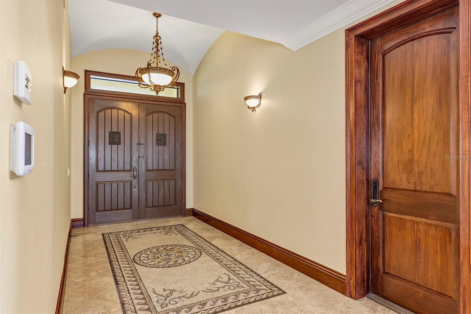 Foyer - 10203 TROUT RD, ORLANDO