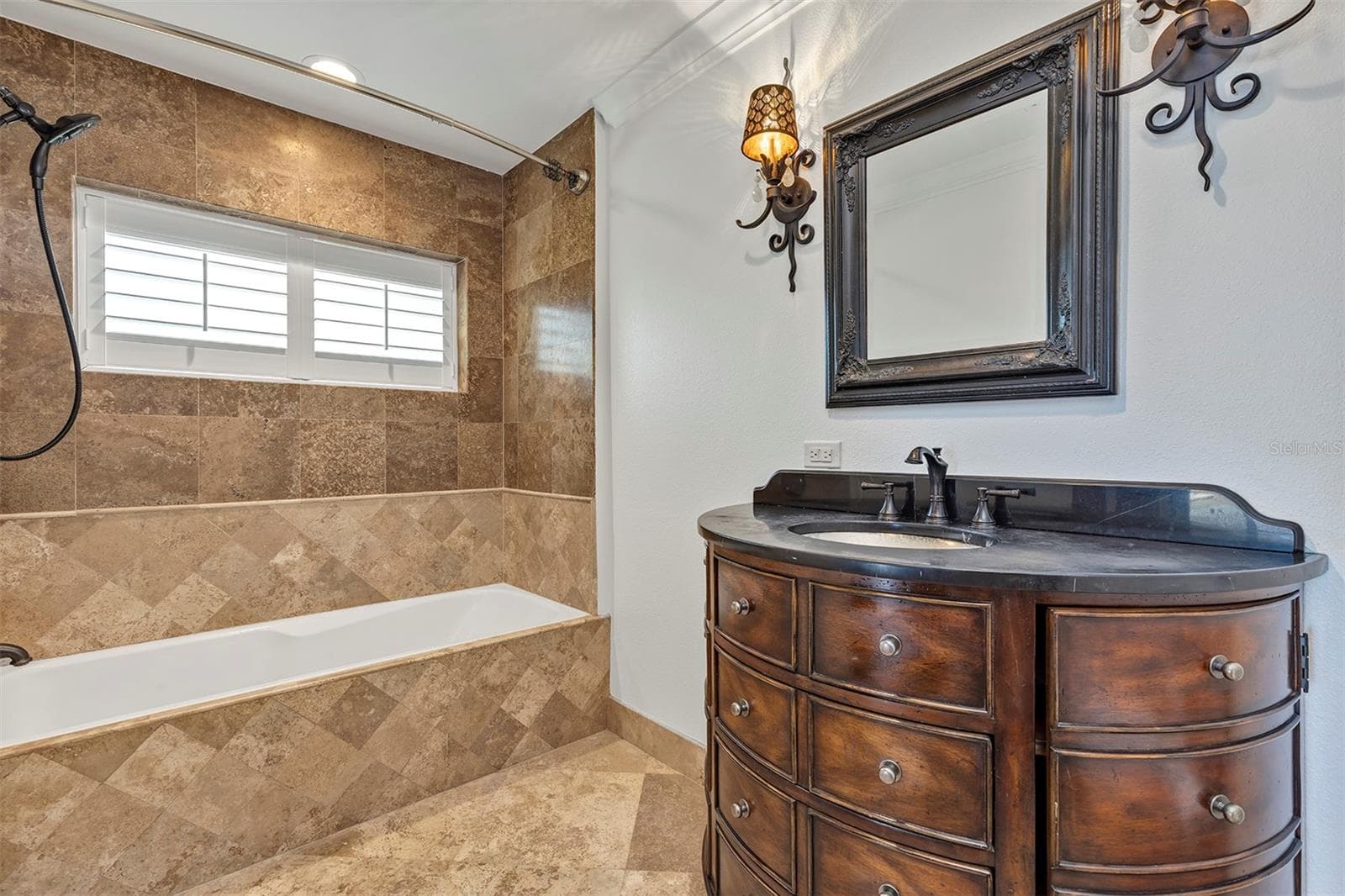 Second Primary Bathroom Main Floor - 10203 TROUT RD, ORLANDO