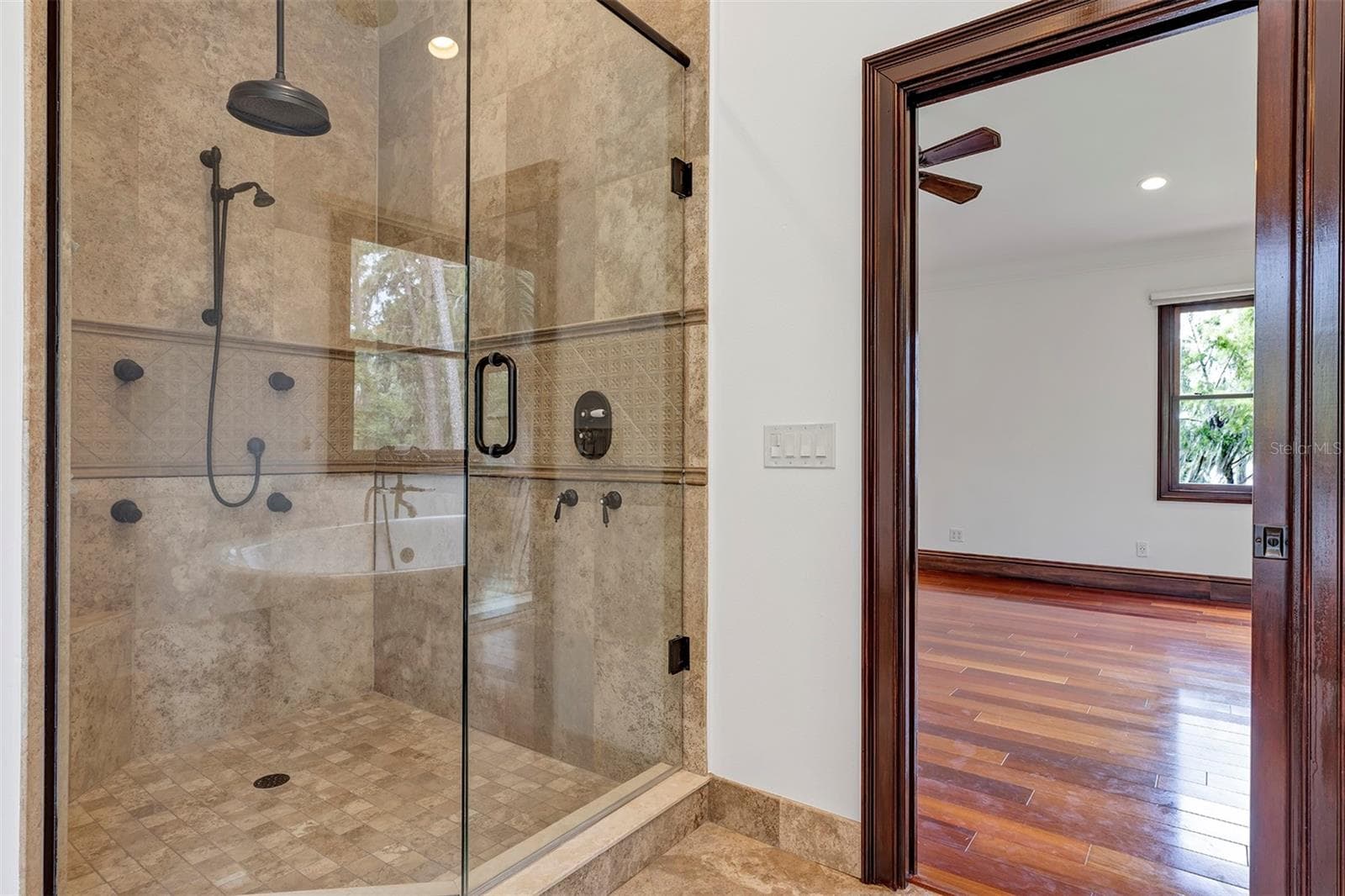 Primary Bathrom - 10203 TROUT RD, ORLANDO